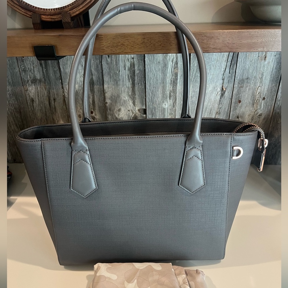 Make offer! Grey Dagne Dover Classic tote rose gold hardware zippers work